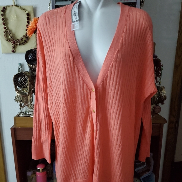 New Sweater light Color Peach - Picture 2 of 8